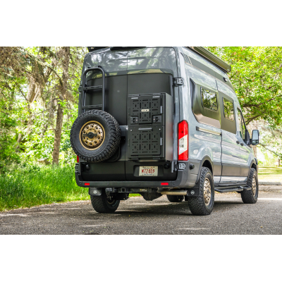 Heckleiter mit Reserveradhalter für Ford Transit MK8 ab 2014 - Fahrerseite - mattschwarz - für Scharniere 180° und 270° RWD