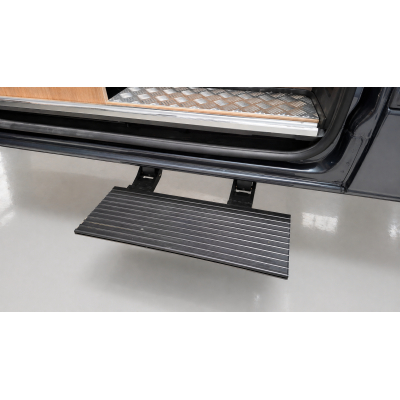 Seitliche elektrische Kassettenstufe für die Schiebetür / Automatisches Trittstufensystem / V-Board - Länge 600 mm - für Mercedes Sprinter