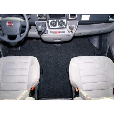 Fahrerhausteppich Basic für Ford Transit ab Baujahr 2014 – Passgenaue Fahrerhausmatte